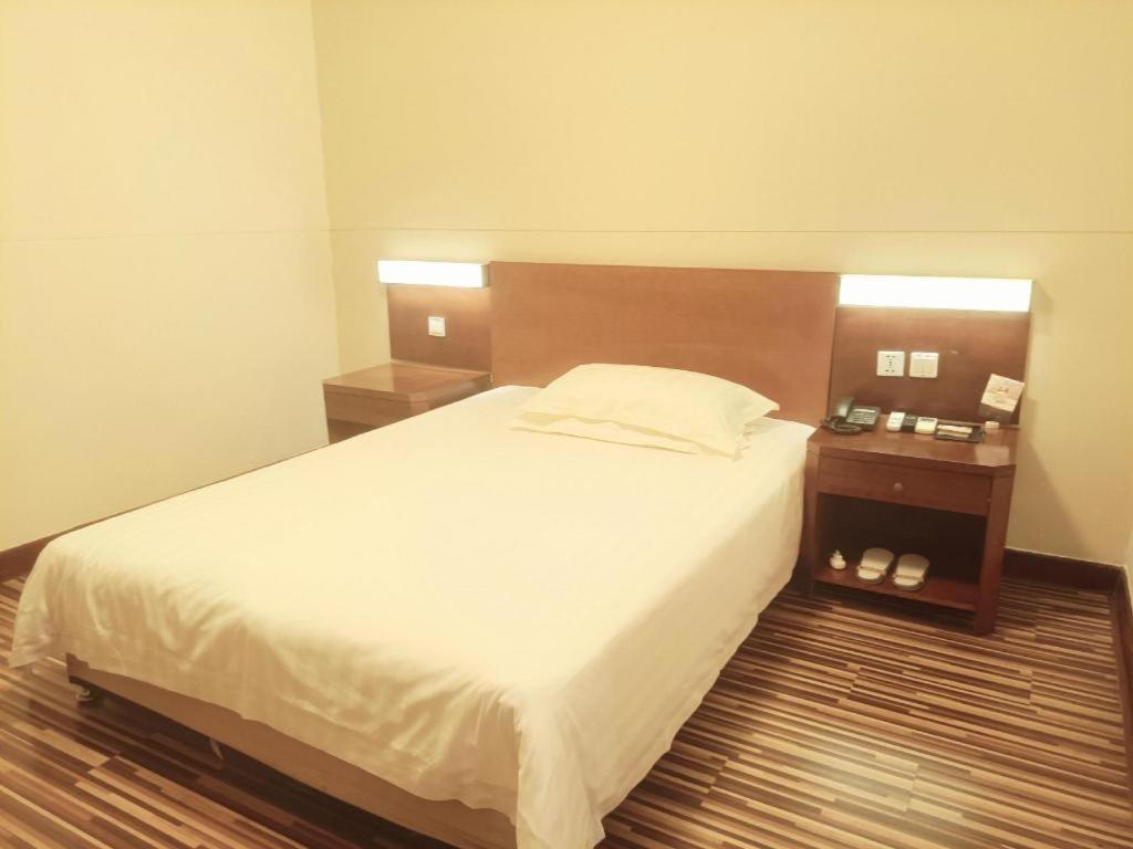 Jinjiang Inn Shanghai North Bund Yangpu Bridge Branch מראה חיצוני תמונה