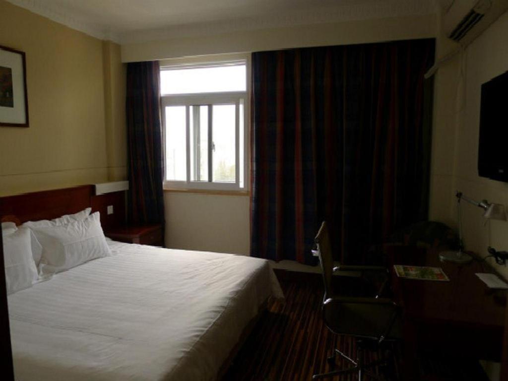 Jinjiang Inn Shanghai North Bund Yangpu Bridge Branch מראה חיצוני תמונה